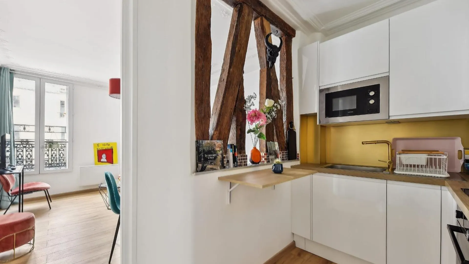 Montmartre - 2Br - Cityapartmentstay Paris Apartment