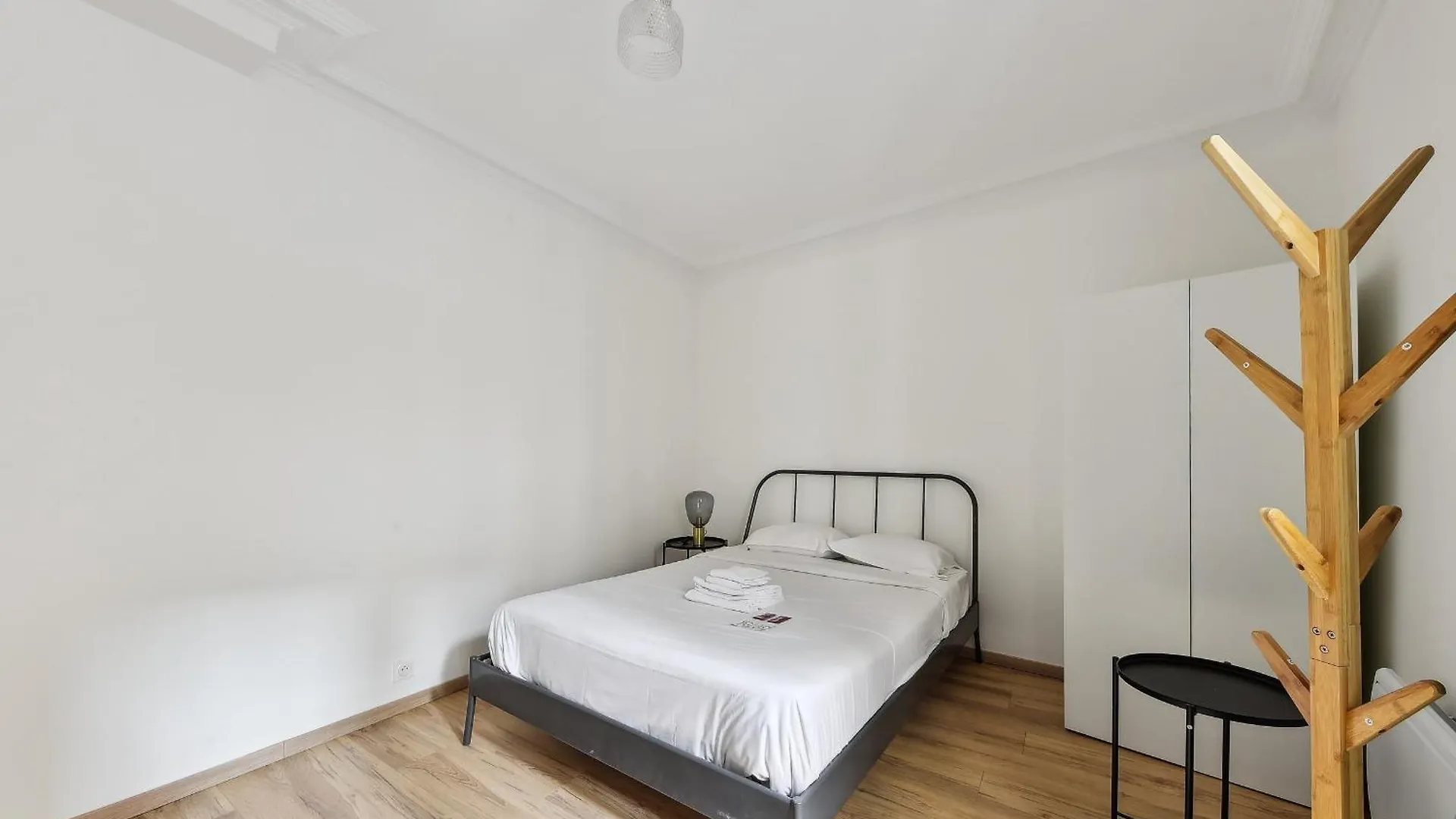 Montmartre - 2Br - Cityapartmentstay Paris France